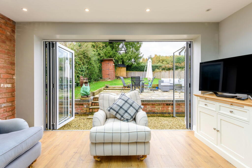 Additional image 11 of Dodford Road, Bournheath, Bromsgrove, B61 9JR