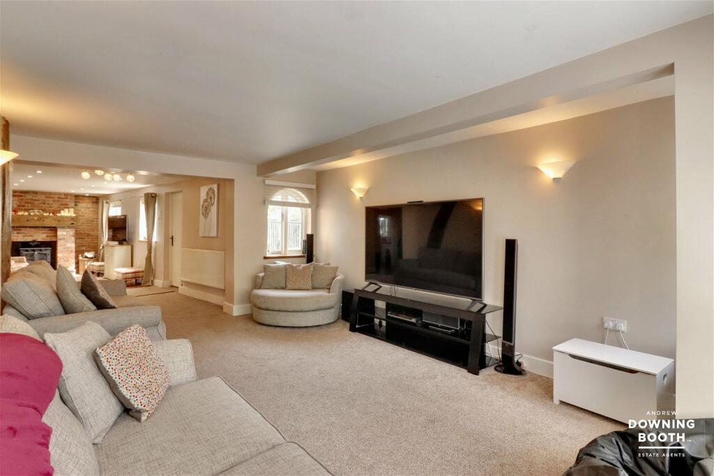 Additional image 4 of The Square, Elford, Tamworth