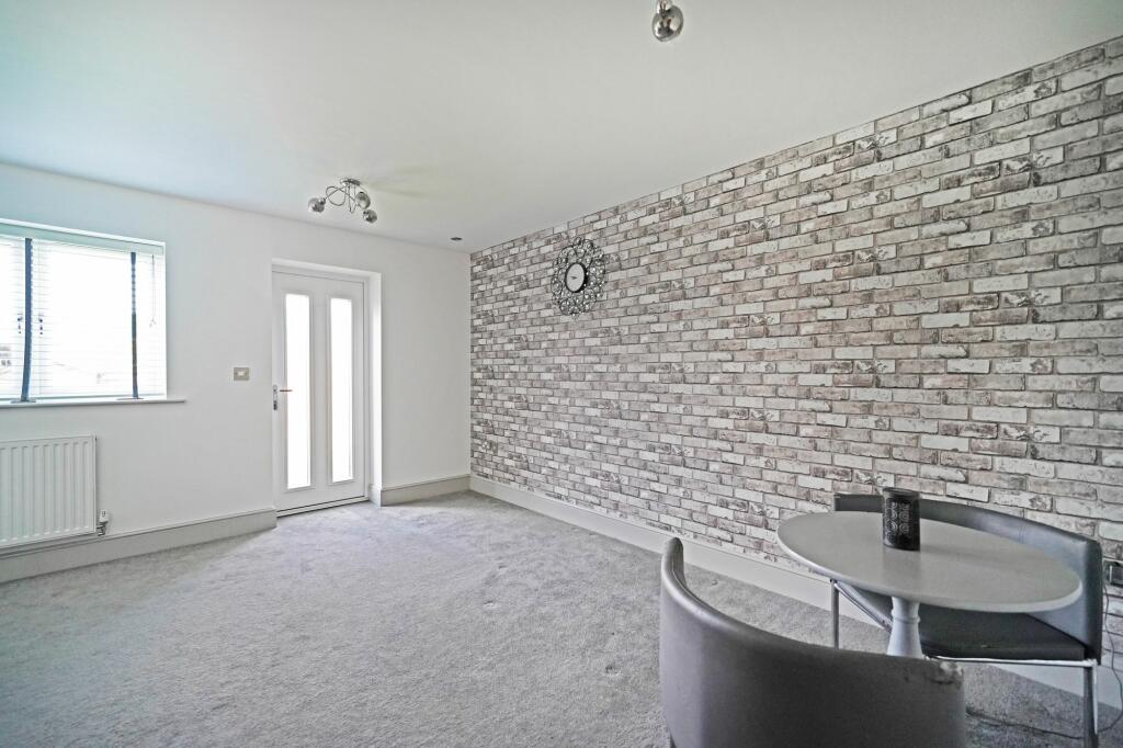 Additional image 17 of Trinity Way, Shirley, B90