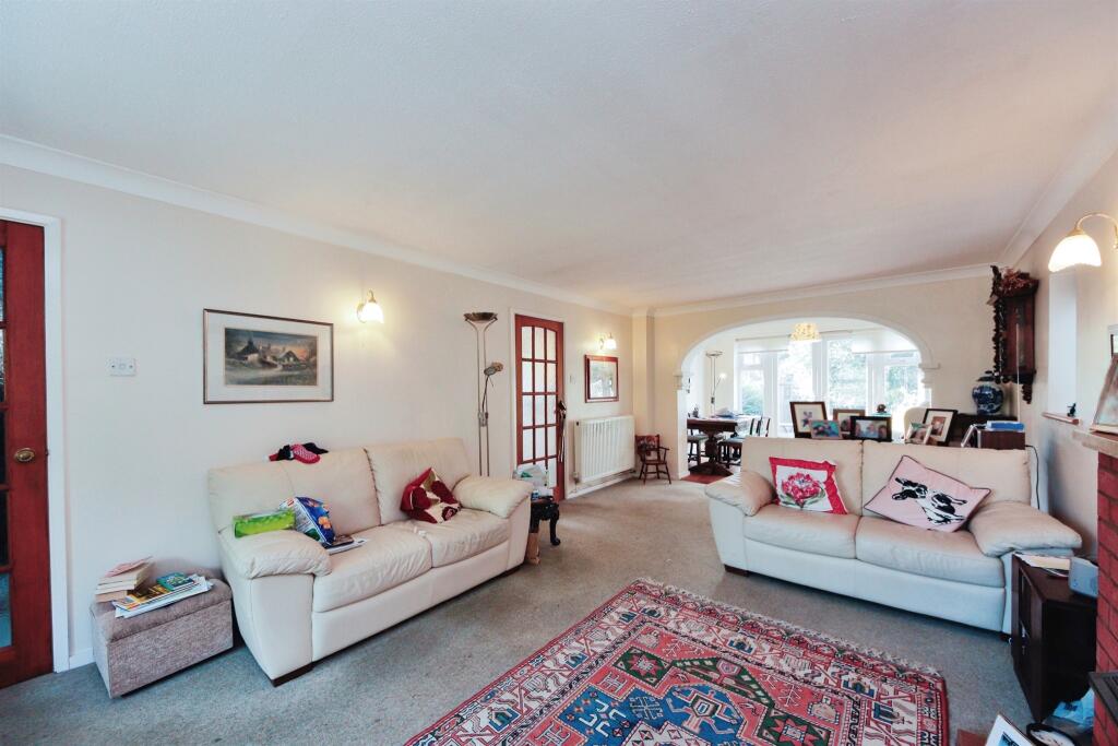 Additional image 4 of Starbold Crescent, Knowle, Solihull