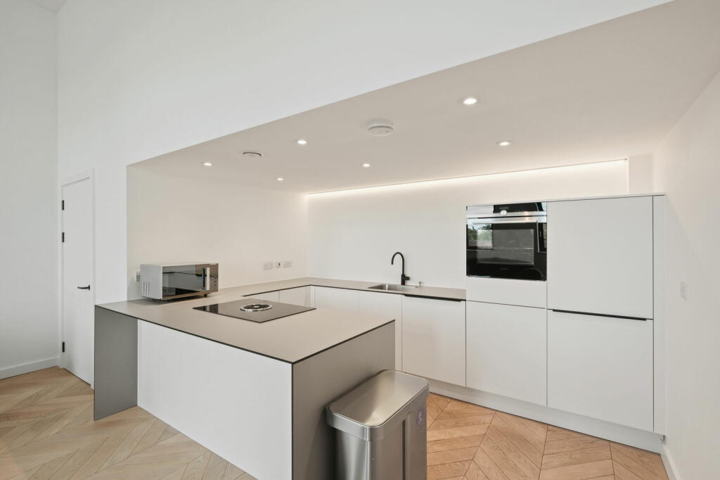 Additional image 4 of The Exchange Apartments, 20a, Poplar Road, Solihull, B91 3AB