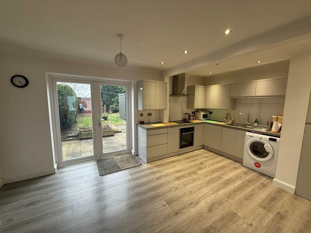 Additional image 11 of Valley Road, Cradley Heath, B64 7LX