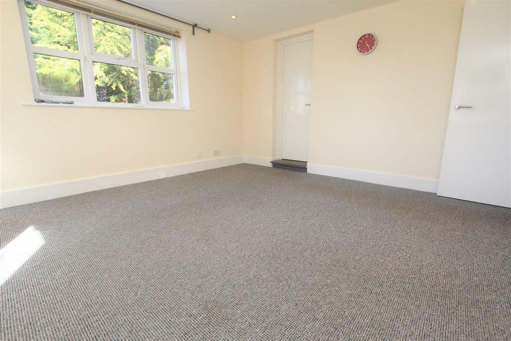 Additional image 7 of Evesham Road, Astwood Bank, Redditch, B96 6EA