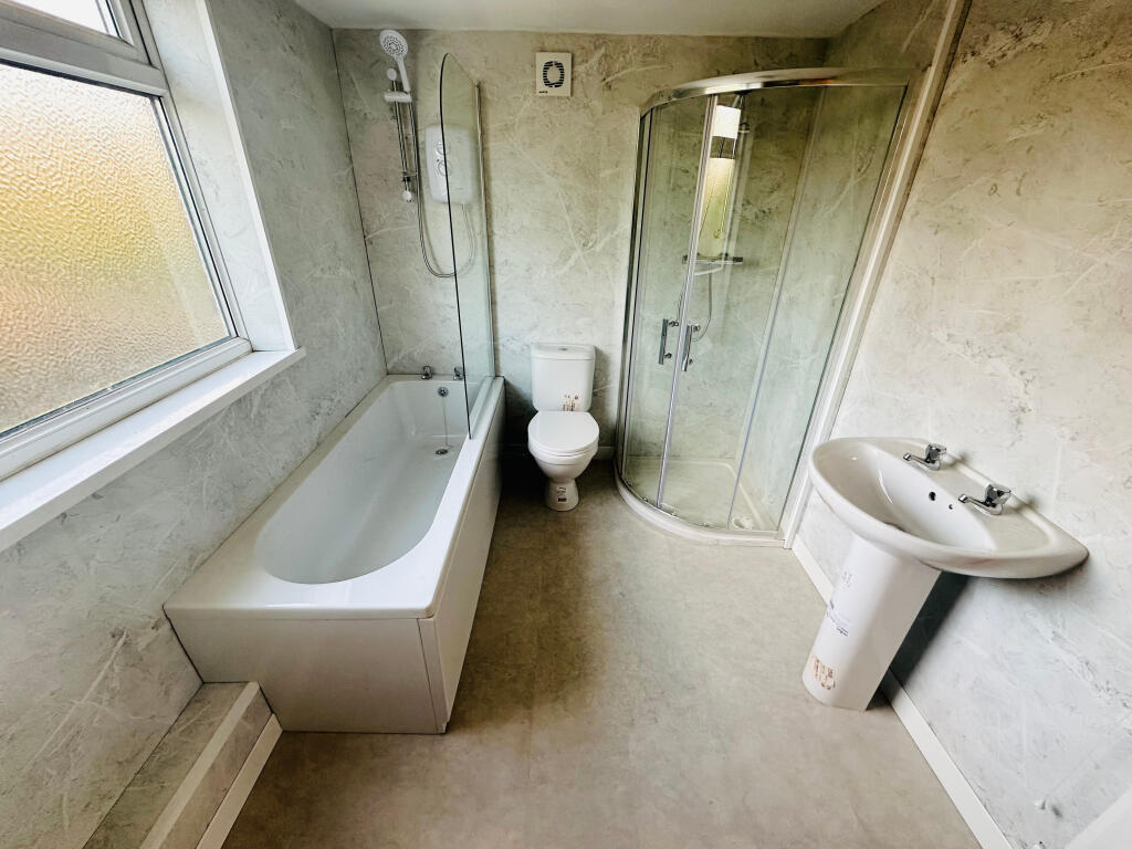 Additional image 5 of London Road, Canwell