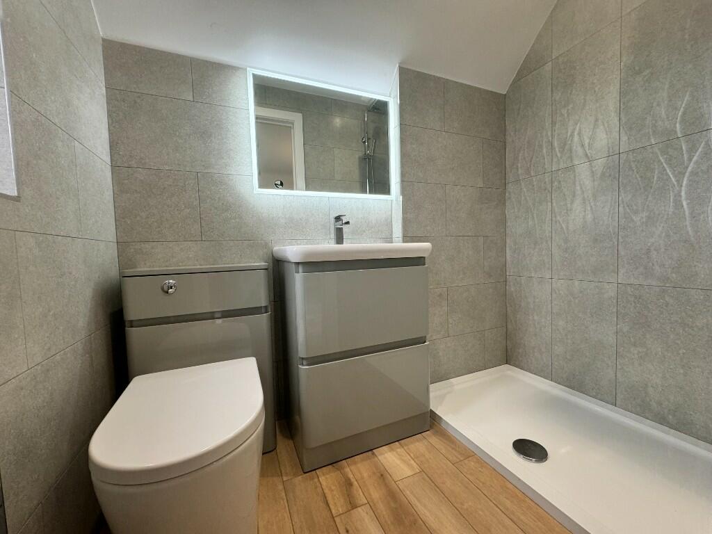 Additional image 31 of Vine Cottage, Dunnington, B49