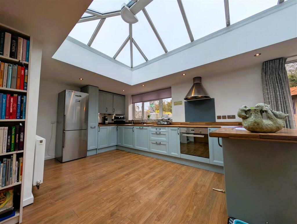 Additional image 23 of Higgs Field Crescent, Cradley Heath