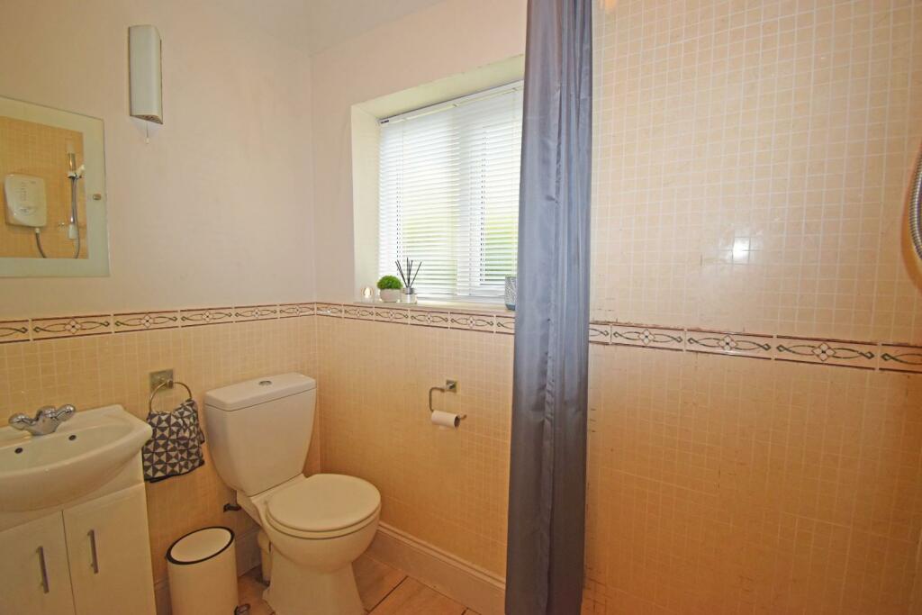 Additional image 10 of 10 The Crescent, Bromsgrove, Worcestershire, B60 2DE