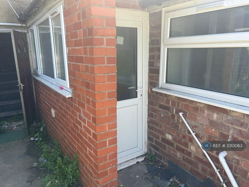 Additional image 24 of Causeway Green Road, Sandwell, B68
