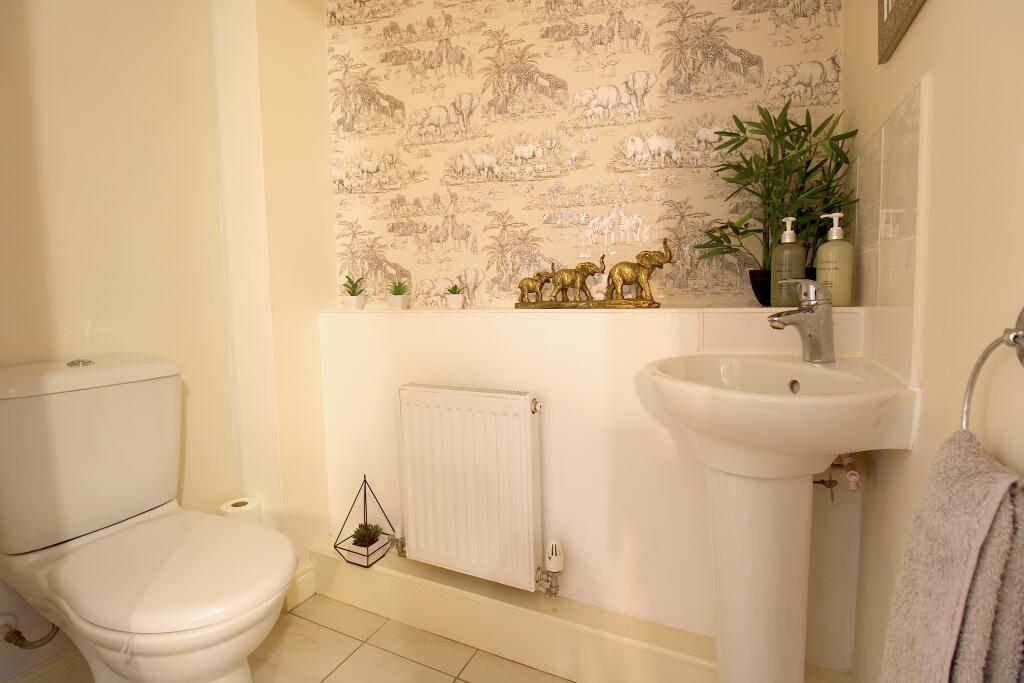 Additional image 16 of Valley Drive, Tamworth, B77