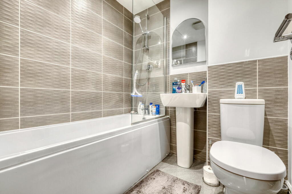 Additional image 11 of Handford Crescent, Shirley, B90 4FE