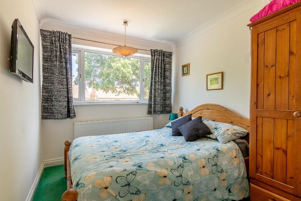 Additional image 18 of Meadow Close, B94