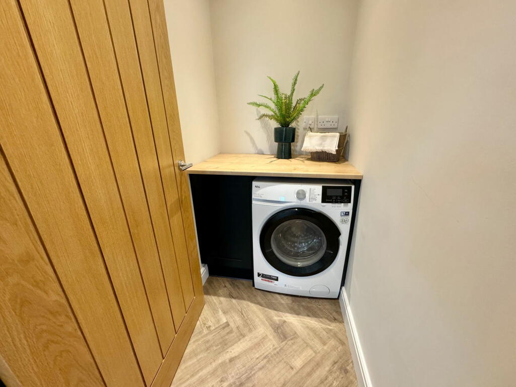 Additional image 16 of OAK TREE PLACE, Tanworth Lane, Shirley