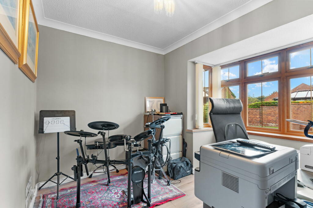 Additional image 8 of Eldersfield Grove, Solihull, B91 3TN