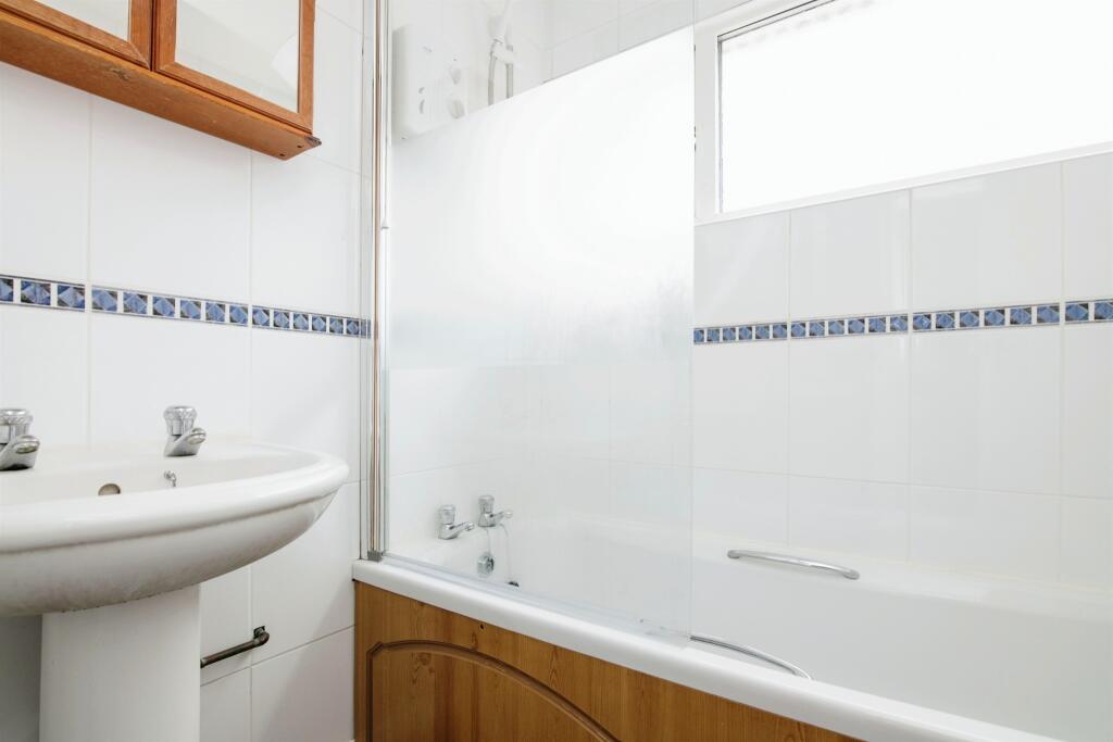 Additional image 15 of Farhill Close, West Bromwich