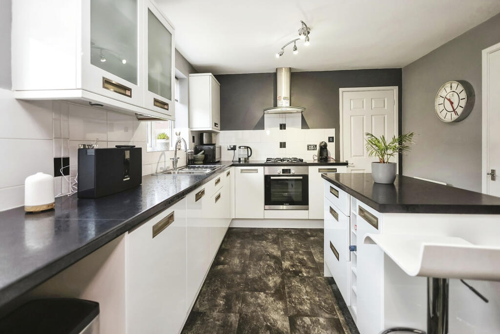 Additional image 13 of Radbourne Drive, HALESOWEN