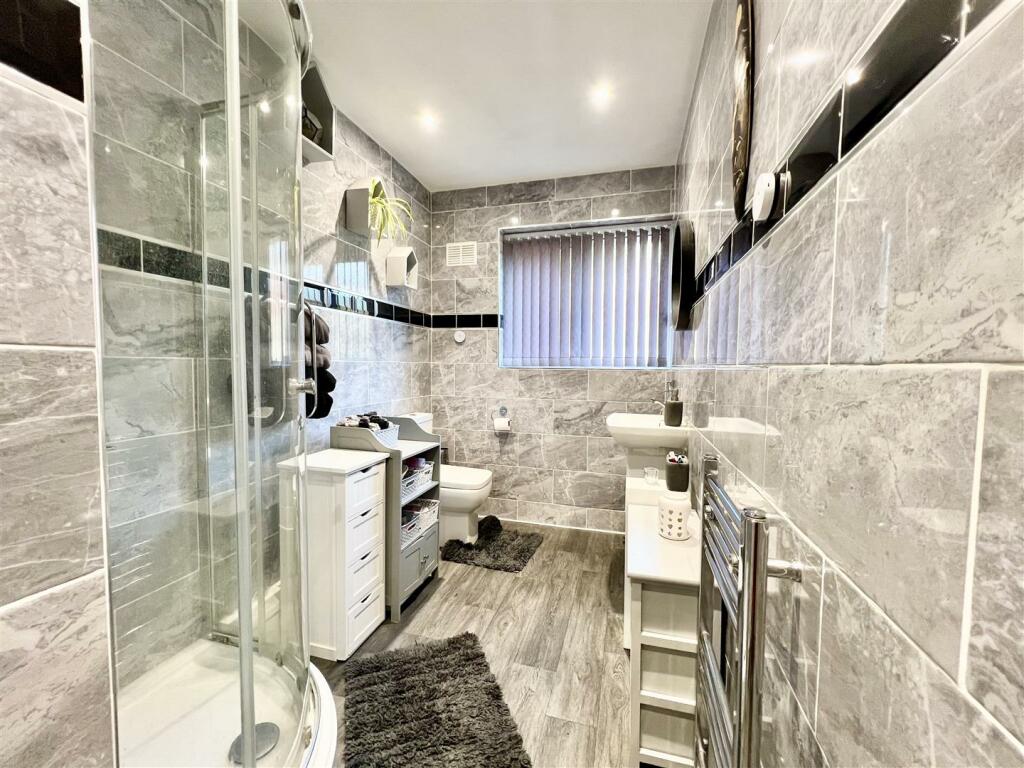 Additional image 17 of Castle Close, Cradley Heath
