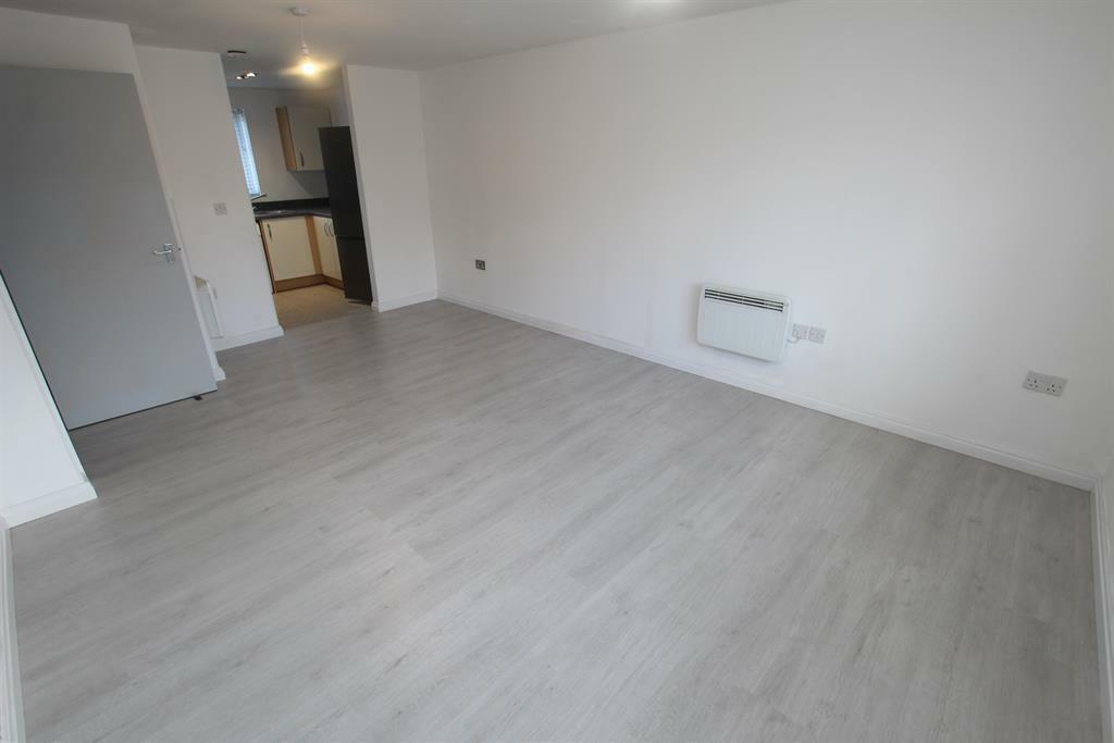 Additional image 7 of Hedgerow Close, Redditch, B98 7QE