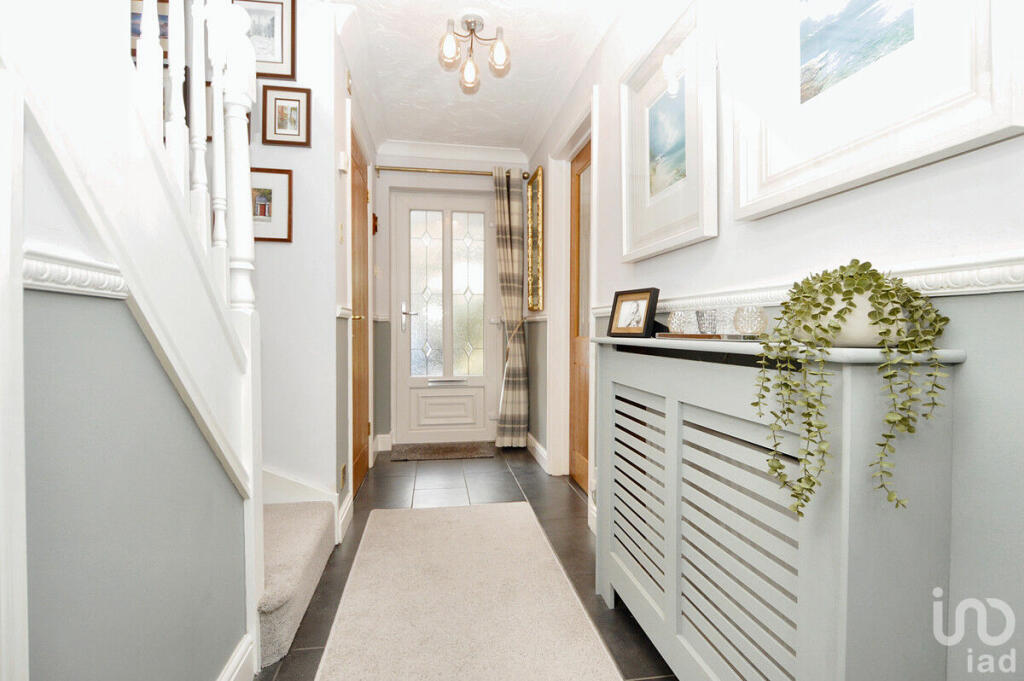 Additional image 31 of Bishops Walk, Cradley Heath, B64