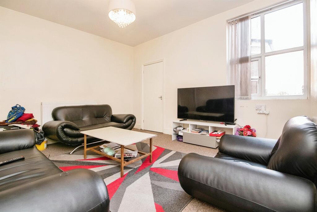 Additional image 17 of Waterloo Road, Smethwick