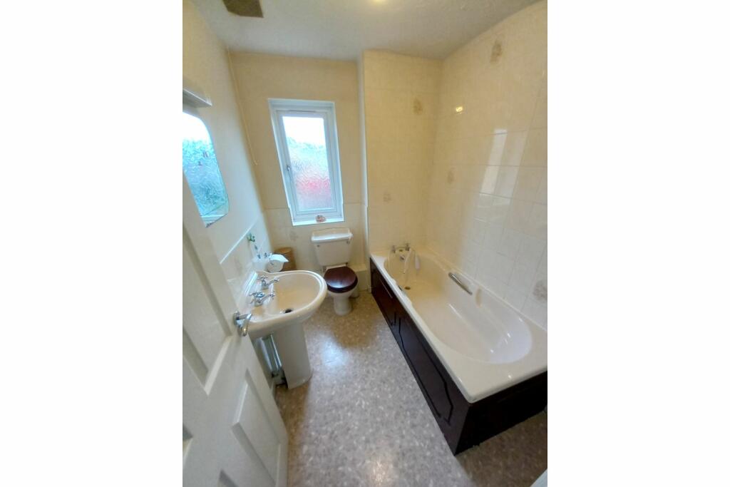 Additional image 22 of Field Close, Bromsgrove, B60