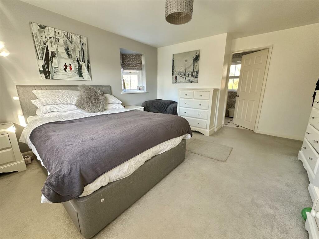 Additional image 20 of Coleshill Close, Hunt End, Redditch