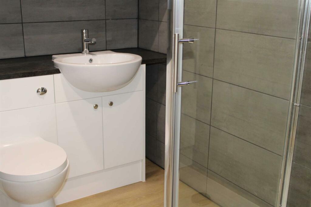 Additional image 5 of 150 High Street, West Bromwich