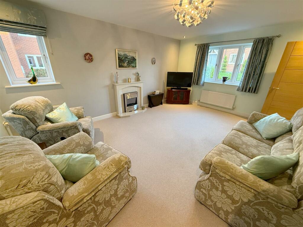 Additional image 8 of Queen Elizabeth Way, Bidford-on-Avon