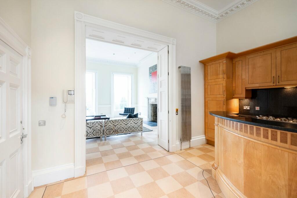 Additional image 6 of Royal Crescent, Bath, BA1