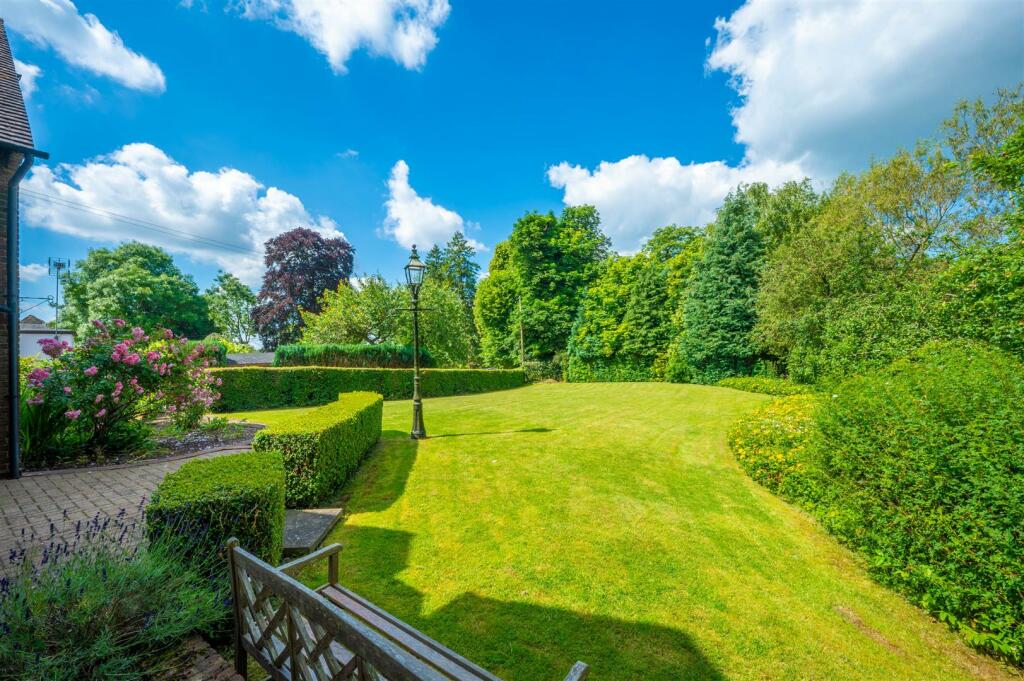 Additional image 21 of Stratford Road, Wootton Wawen