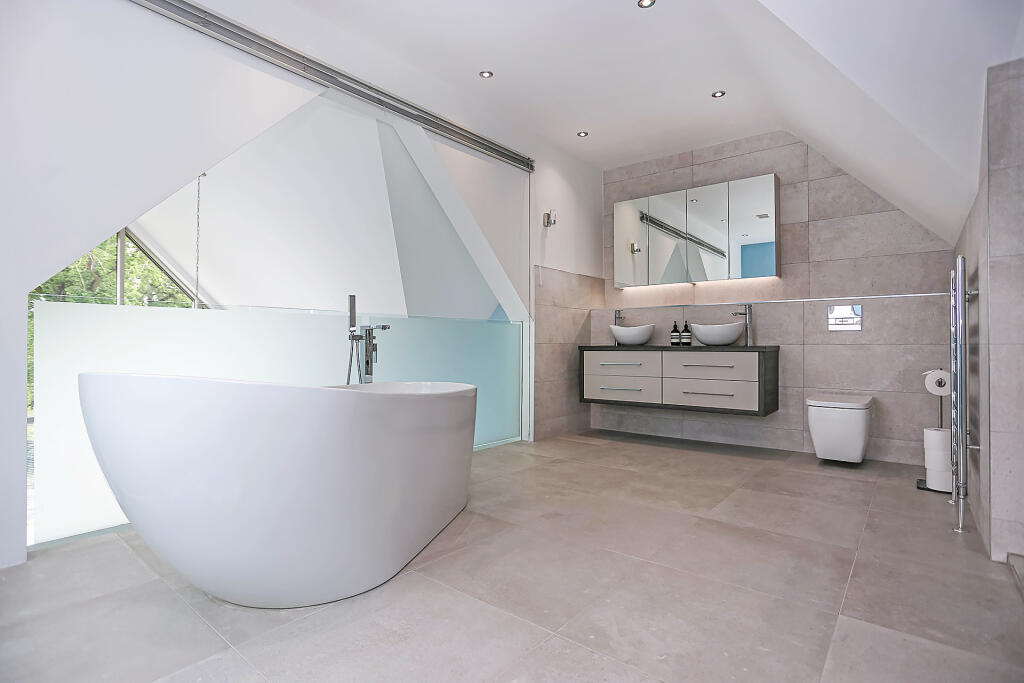 Additional image 42 of 21 The Crescent, Hampton-in-Arden, Solihull