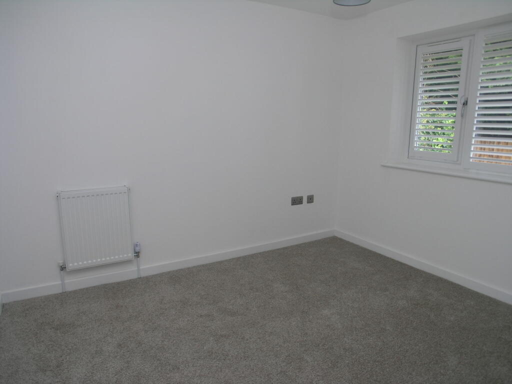 Additional image 6 of ROWLEY REGIS, Park Avenue