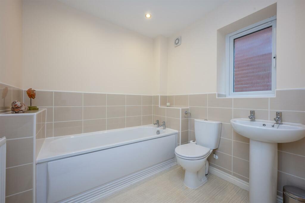 Additional image 12 of Market Close, Henley-In-Arden