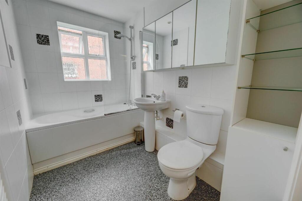 Additional image 12 of Poplar Road, Dorridge, B93