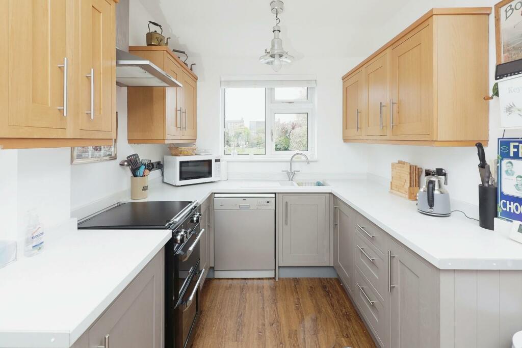 Additional image 3 of Whitehouse Common Road, Sutton Coldfield