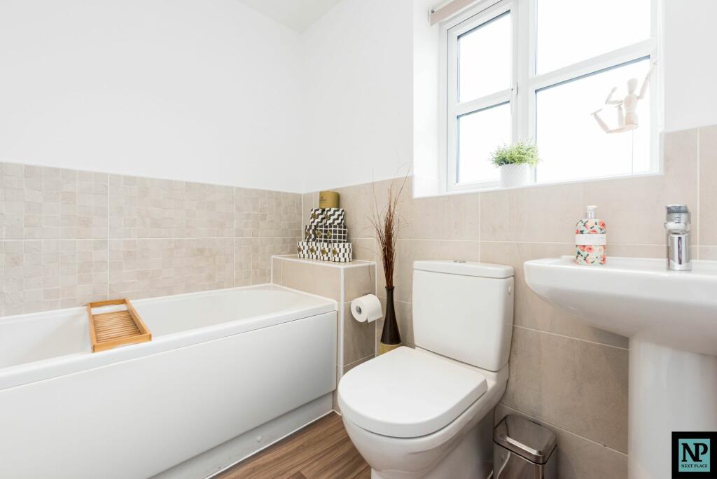 Additional image 31 of Croft Close, Two Gates, B77