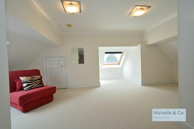 Additional image 18 of 2/3 bedroom luxury duplex apartment