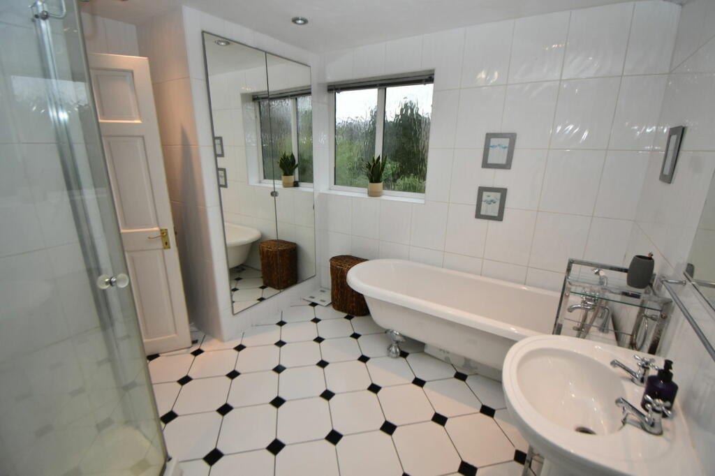 Additional image 19 of Ulverley Green Road, Solihull