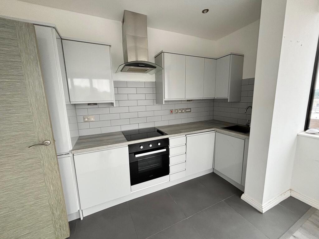 Additional image 12 of 405 Knights House, 4 Parade, Sutton Coldfield, West Midlands, B72