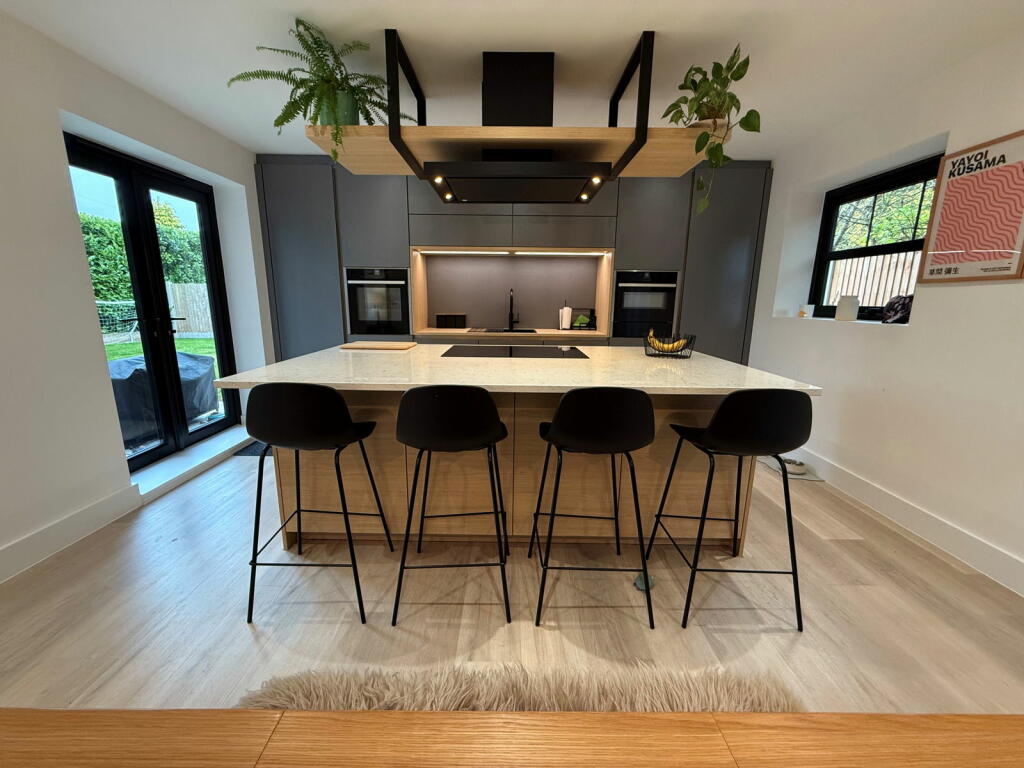 Additional image 5 of Shutt Lane, Earlswood