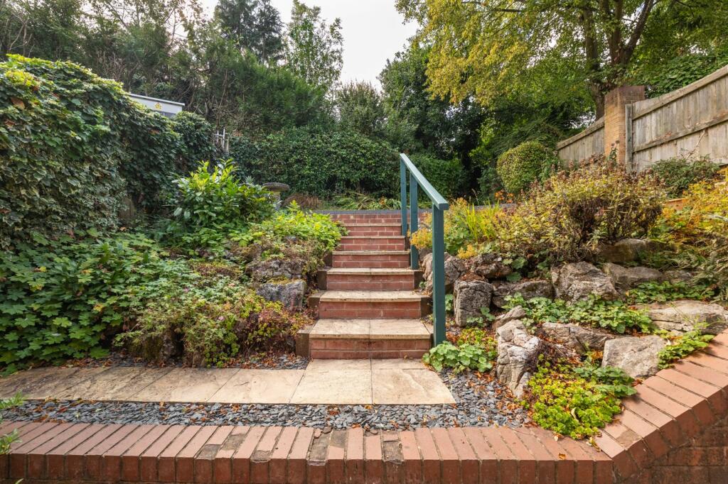 Additional image 21 of The Yew Trees, Henley-in-Arden, Warwickshire, B95