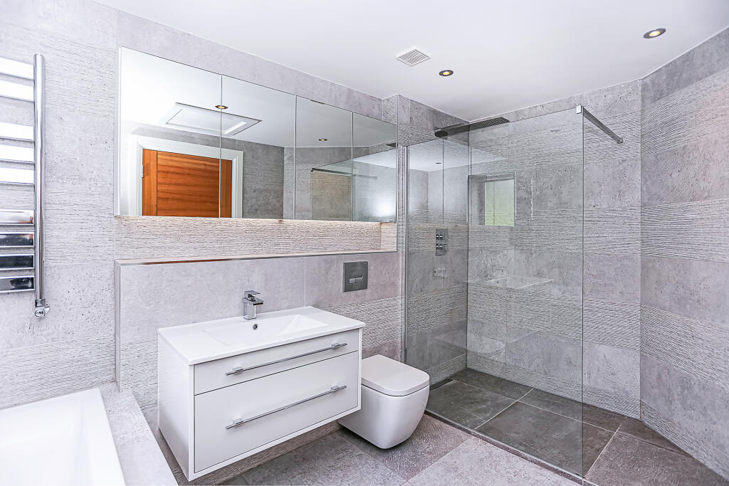 Additional image 35 of 21 The Crescent, Hampton-in-Arden, Solihull