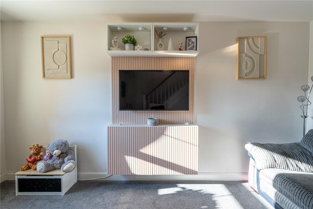 Additional image 4 of Bingley Avenue, Tamworth, Staffordshire, B78