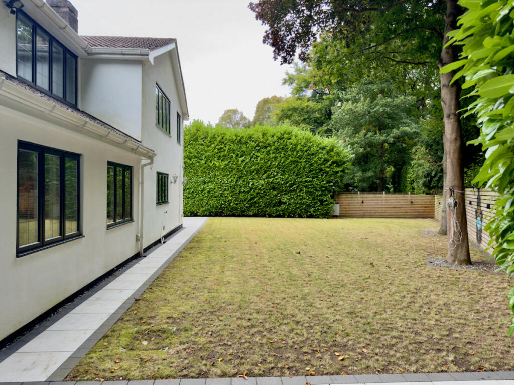 Additional image 10 of Claverdon Drive, Sutton Coldfield, West Midlands B74 3AH