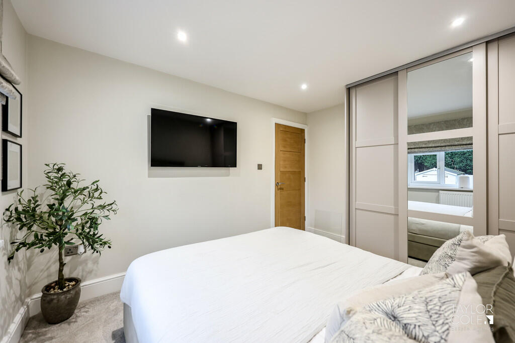 Additional image 18 of Tamworth Road, Amington