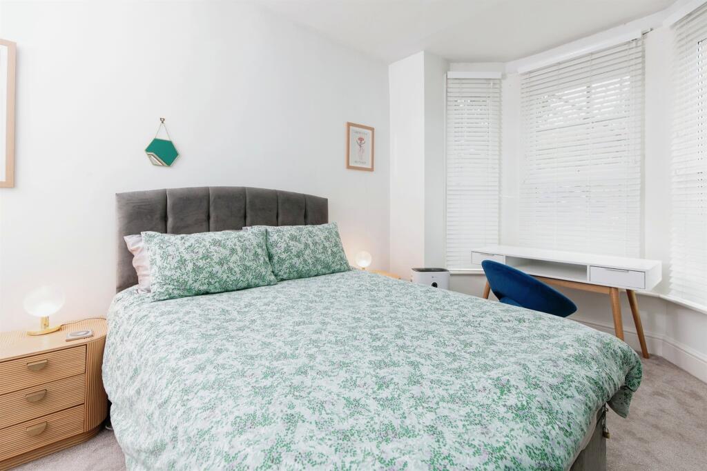 Additional image 9 of London Road West, BATH