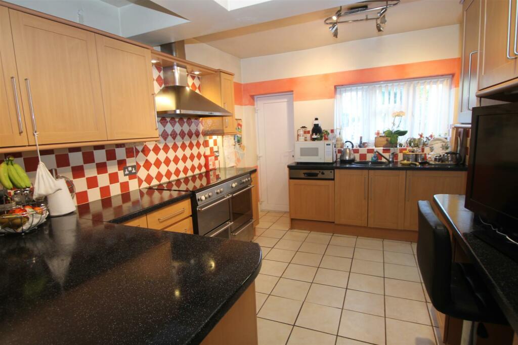 Additional image 18 of Greenhill Road, Halesowen