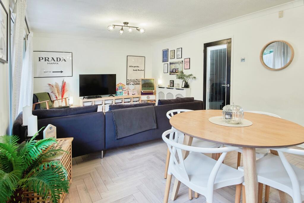 Additional image 4 of Alderney Gardens, Birmingham, B38