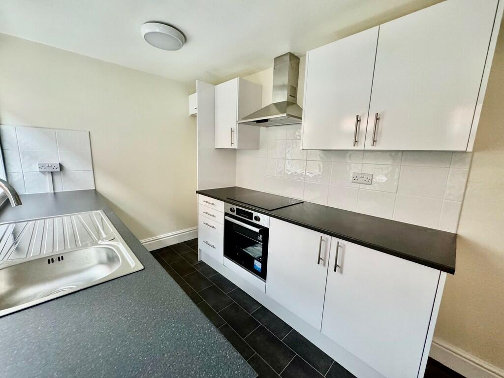 Additional image 17 of Grove Avenue, Solihull, West Midlands