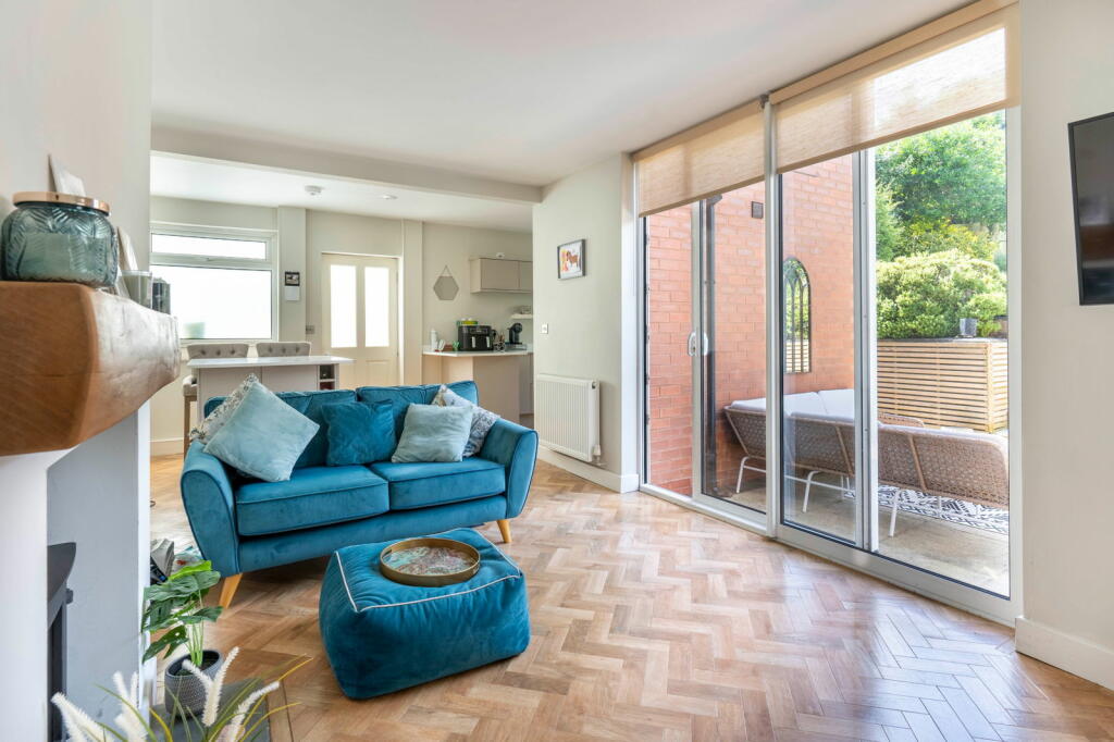 Additional image 8 of Reservoir Road, Cofton Hackett, B45 8PN