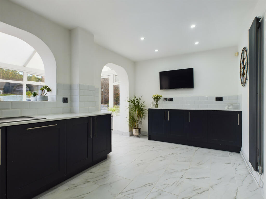 Additional image 6 of Glascote Lane, Tamworth, B77